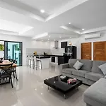 Villa Maenam Koh Samui With Pool 4 Bedrooms 8 Guests