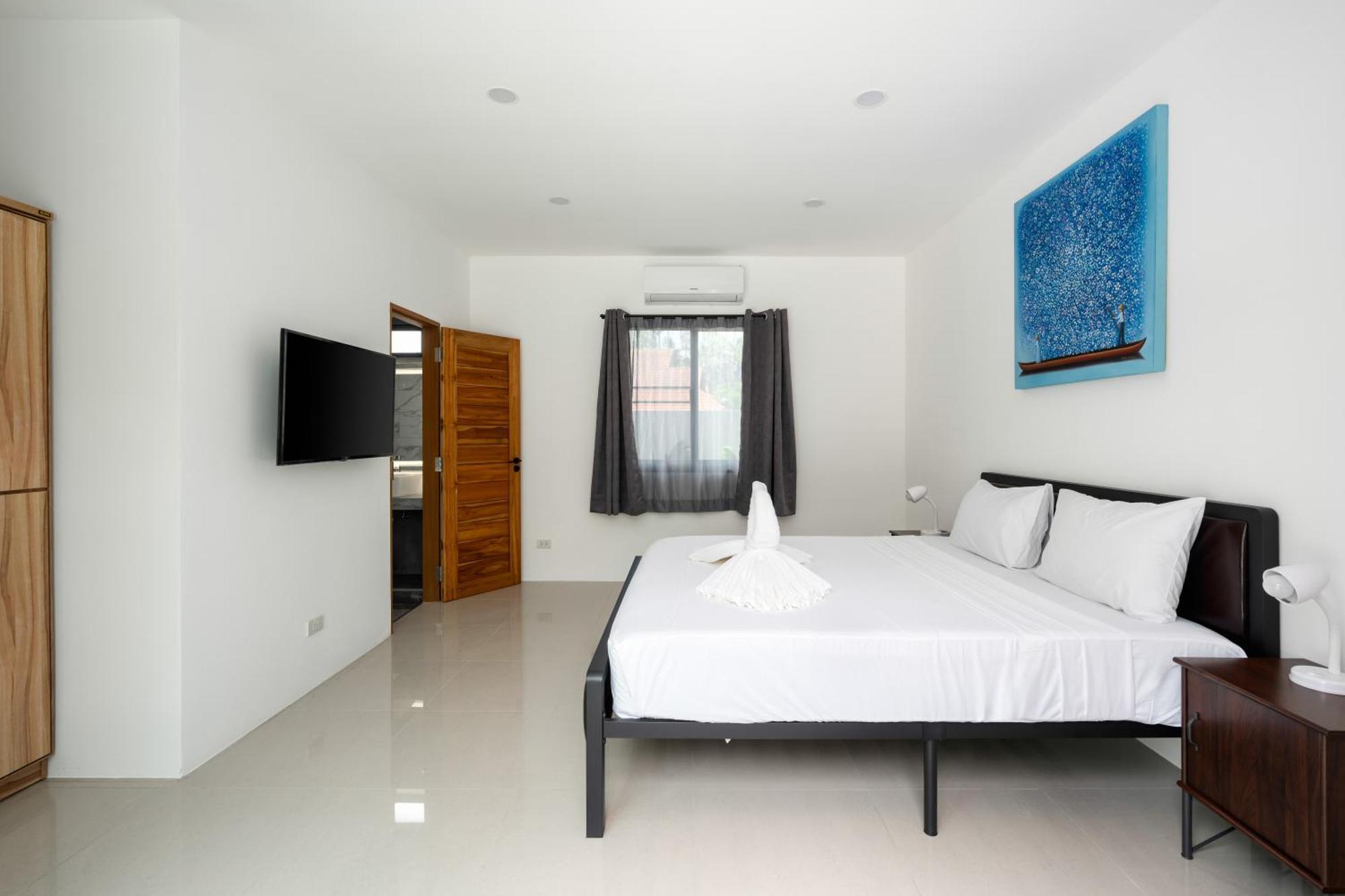 Villa Maenam With Pool 4 Bedrooms 8 Guests