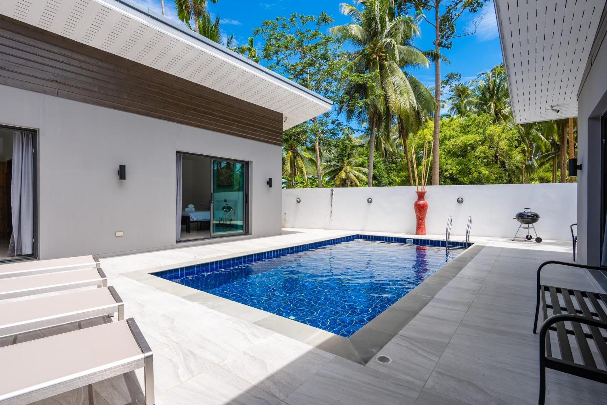 Villa Maenam With Pool 4 Bedrooms 8 Guests